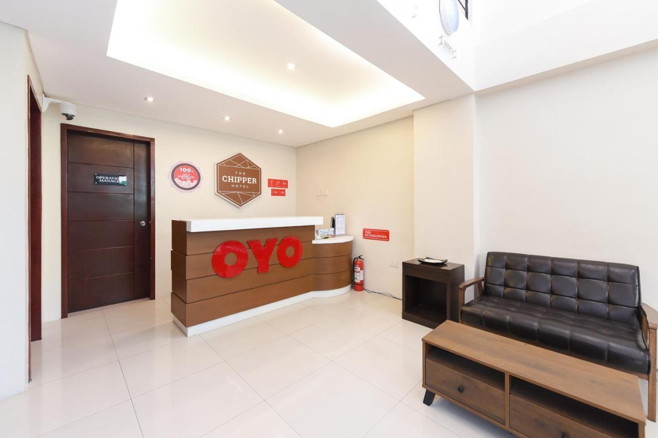 Oyo 111 The Chipper Hotel Кесон-Сити Экстерьер фото